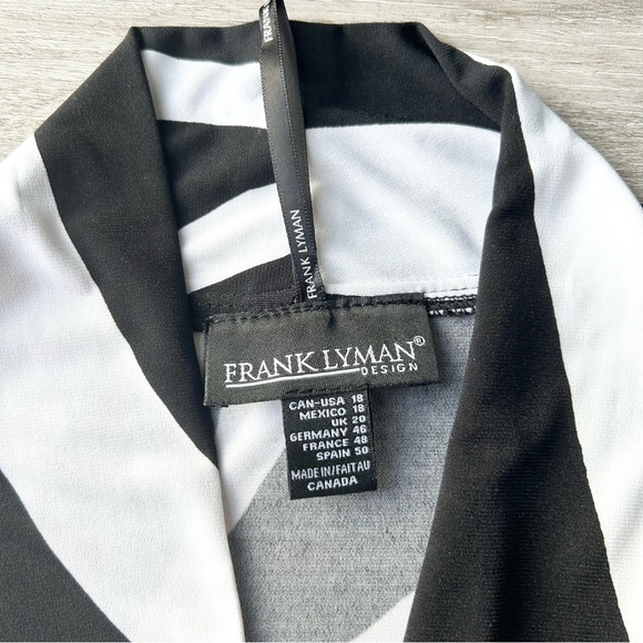 Frank Lyman Zebra Striped Draped Jersey Open Front Jacket Made in Canada - Picture 6 of 16